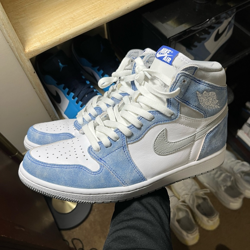 🔥Jordan 1 High Hyper Royal VNDS with authentication🔥